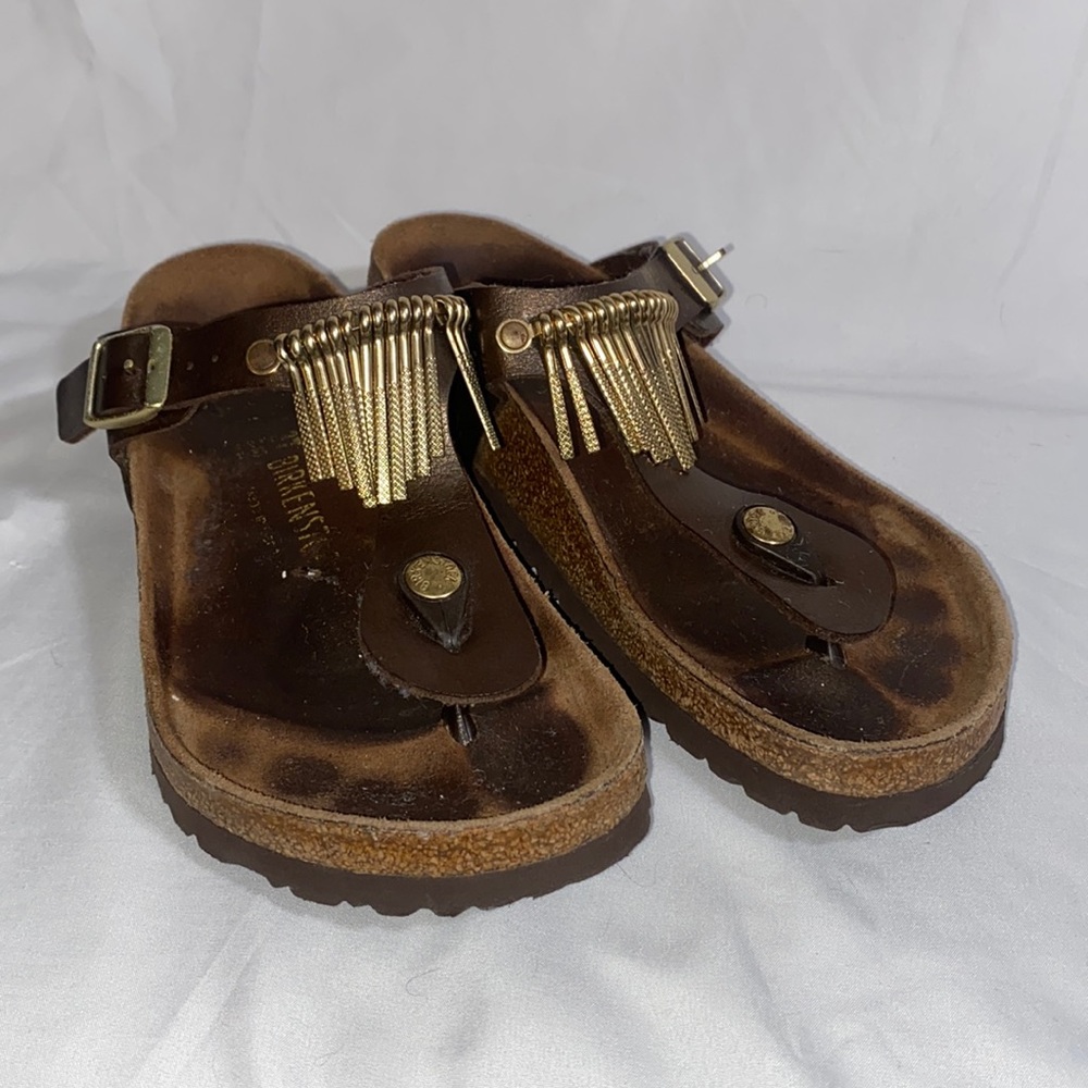 Birkenstock gizeh fringe sandal